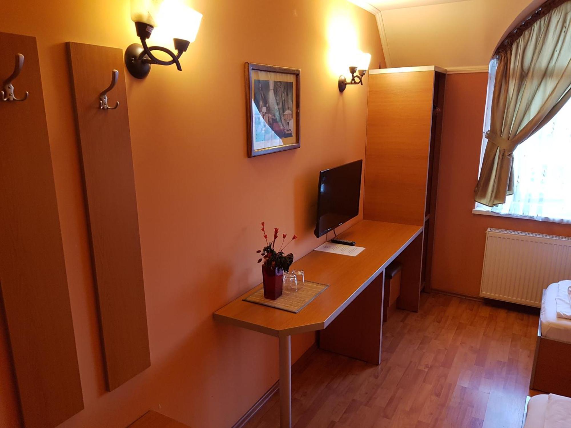 Motel Al Capone Satu Mare Eksteriør billede